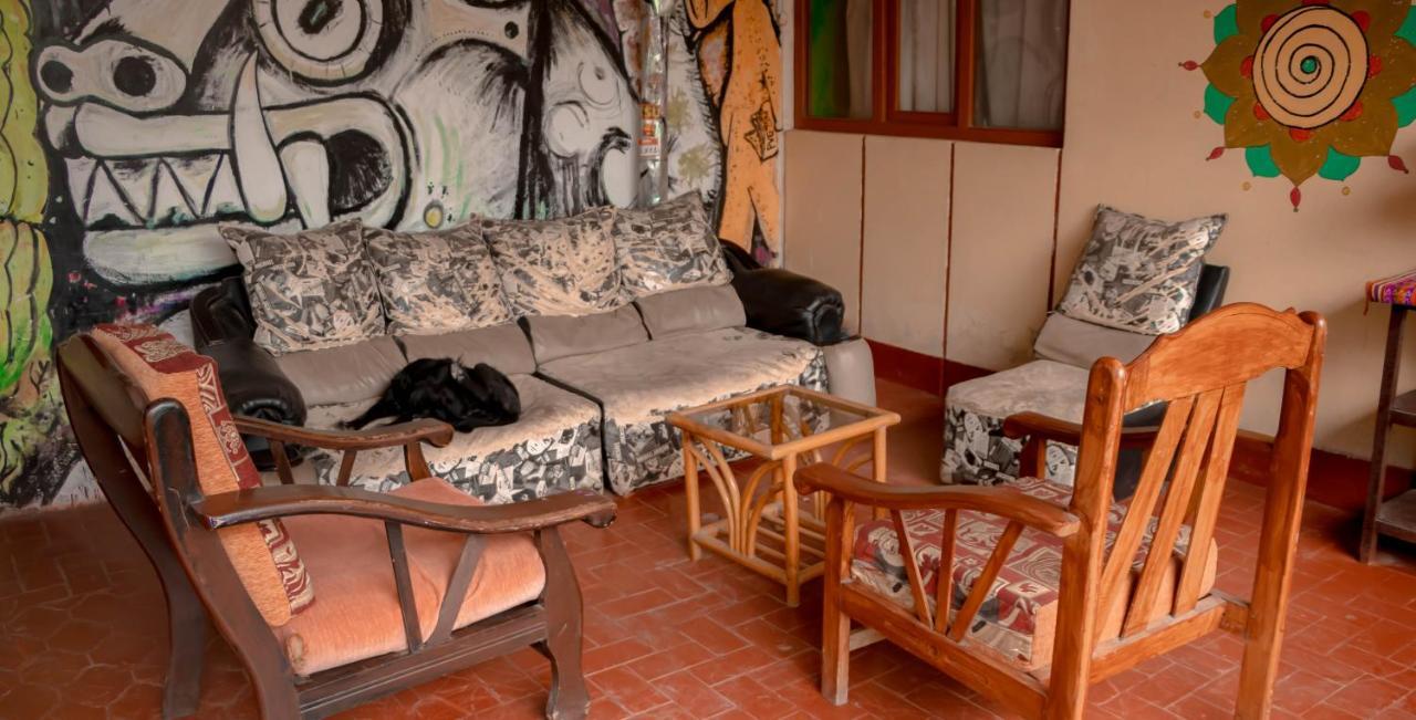 Huaraz Colonial Pansiyon Dış mekan fotoğraf